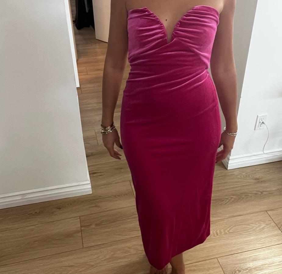 Zara hotpink velvet midi dress — photo 2 of 5