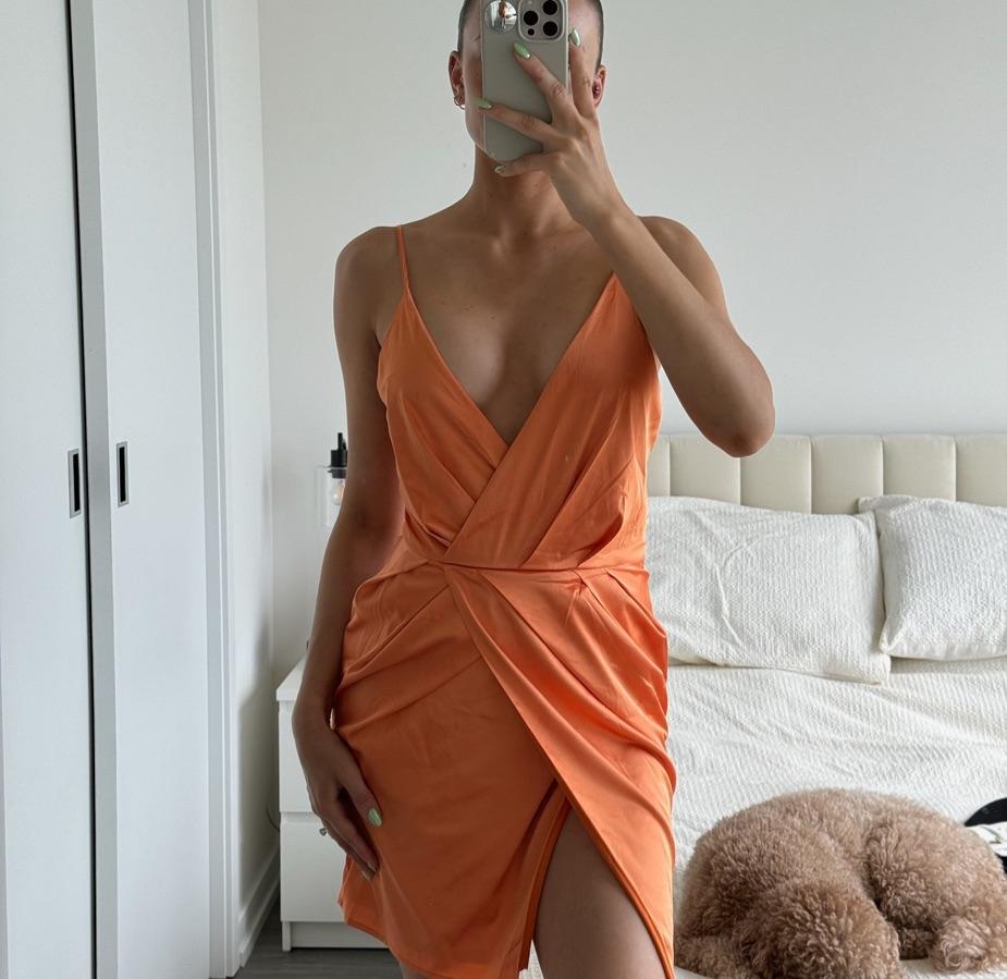 Bebe surprise cocktail dress