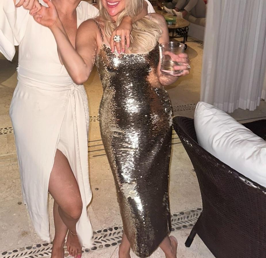 Amanda Uprichard Gold Sequin — photo 5 of 5