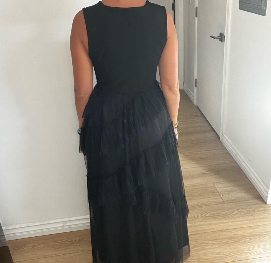 Vintage Black ruffled gown — photo 3 of 4