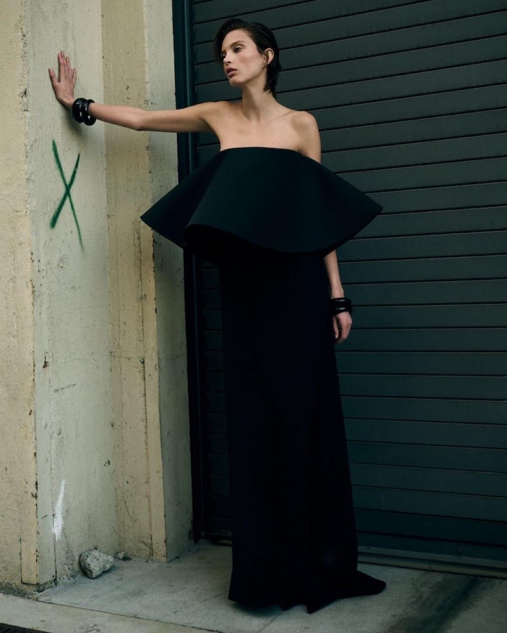 jacquemus la vela gown — photo 2 of 5