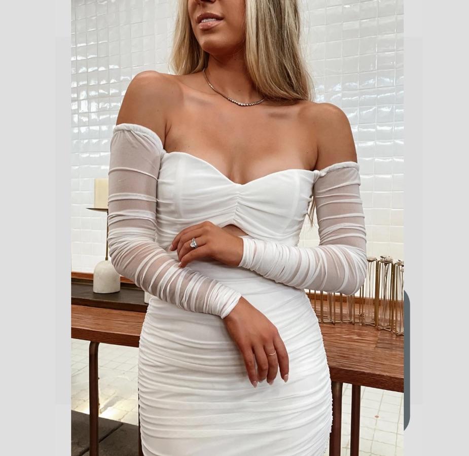 Michael Costello Paola Dress — photo 2 of 5