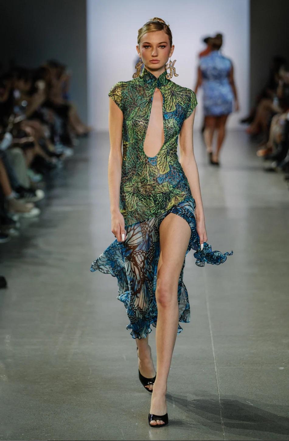 Kim Shui Qi Pao Deep V Neck Dress — photo 4 of 4