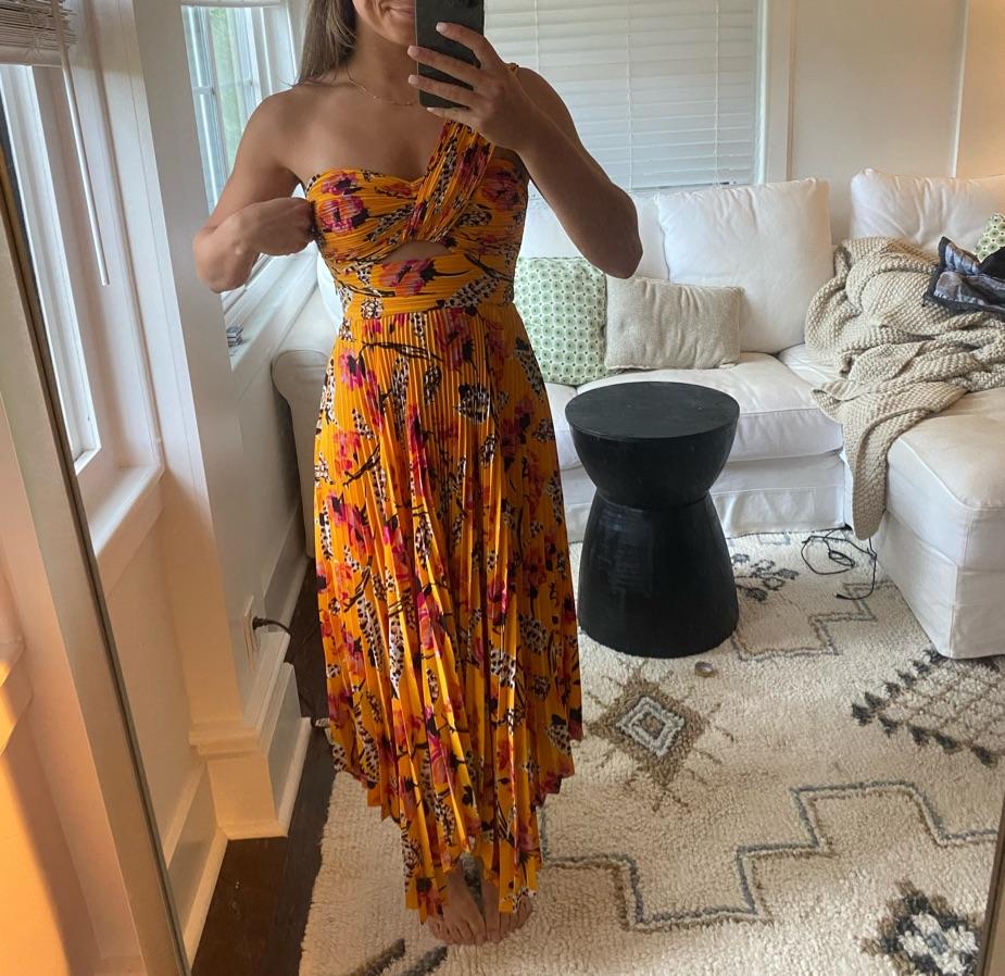 ALC One Shoulder Pleated — photo 4 of 5