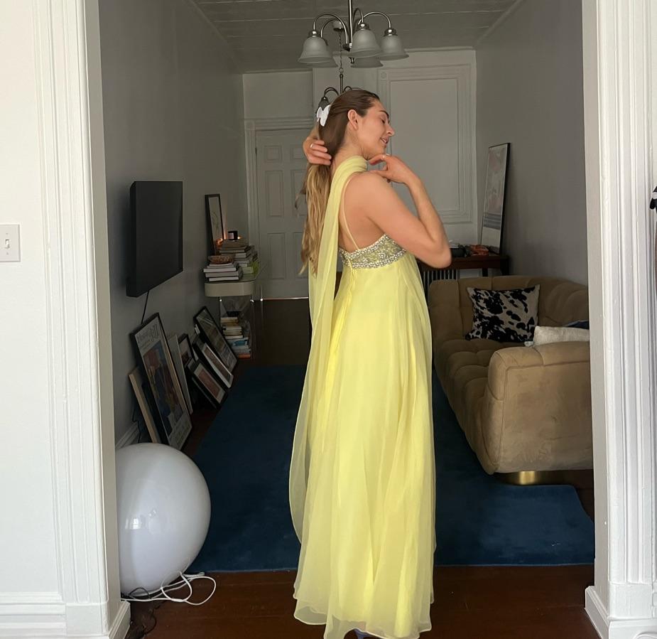 Vintage Yellow Gown with Scarf — photo 3 of 4