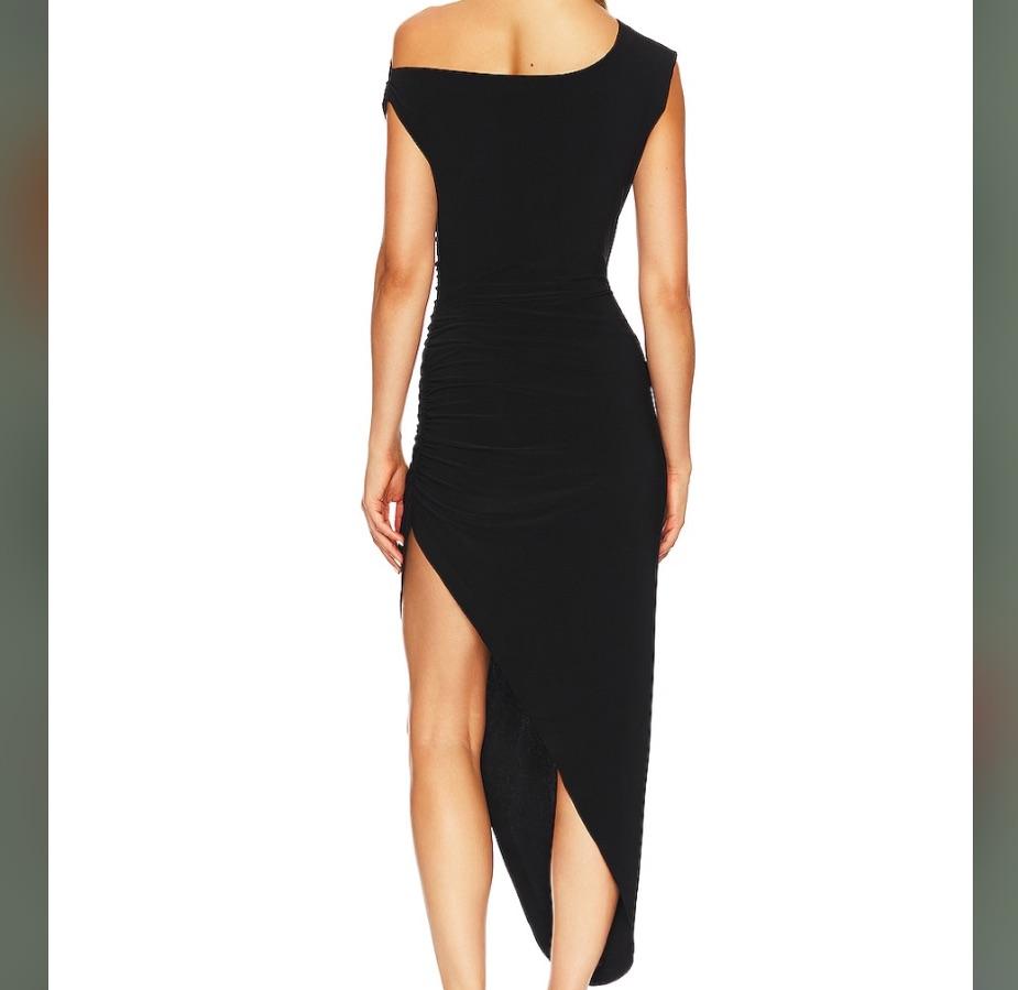 Norma Kamali Black Gown — photo 3 of 4