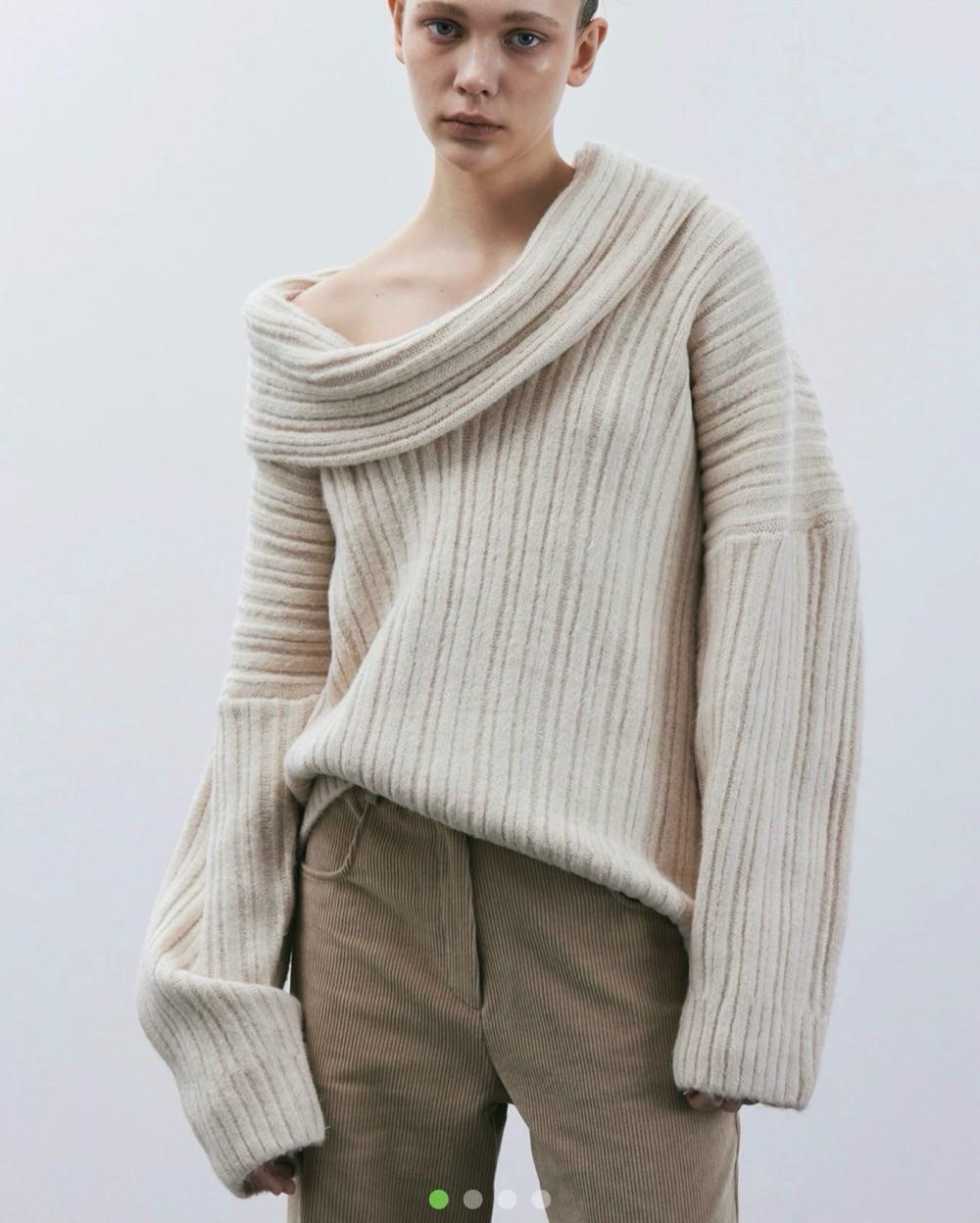 Source Unknown pullover sweater