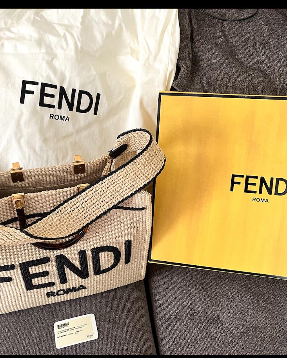 Fendi Roma Raffia Tote Bag — photo 2 of 3