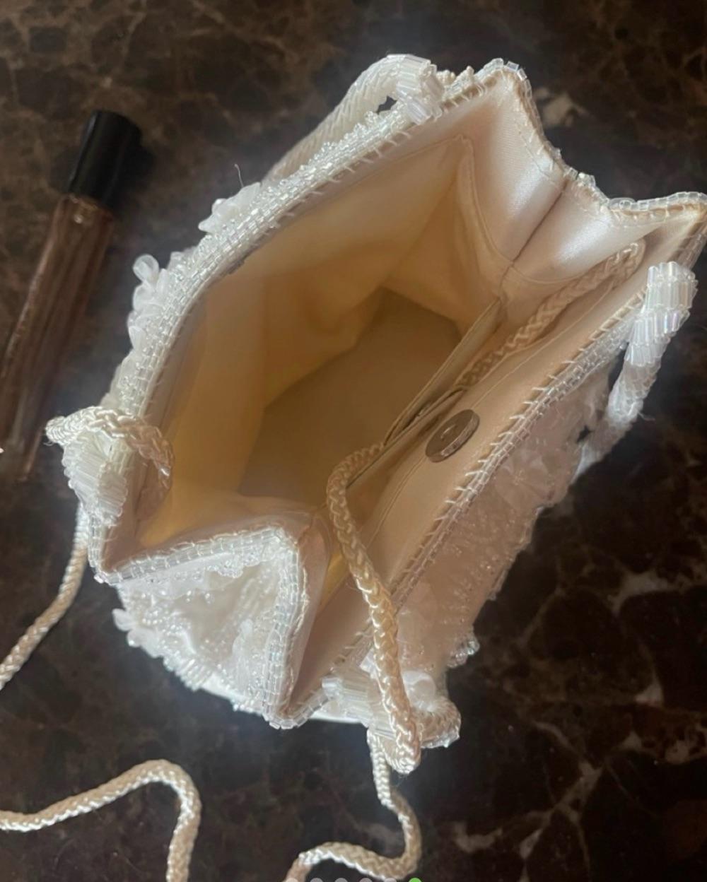 Vintage white beaded purse — photo 6 of 6