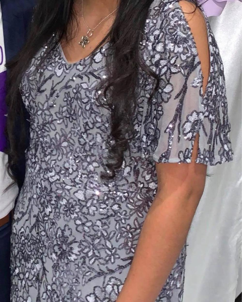 Sequin mermaid fit dress — photo 2 of 4