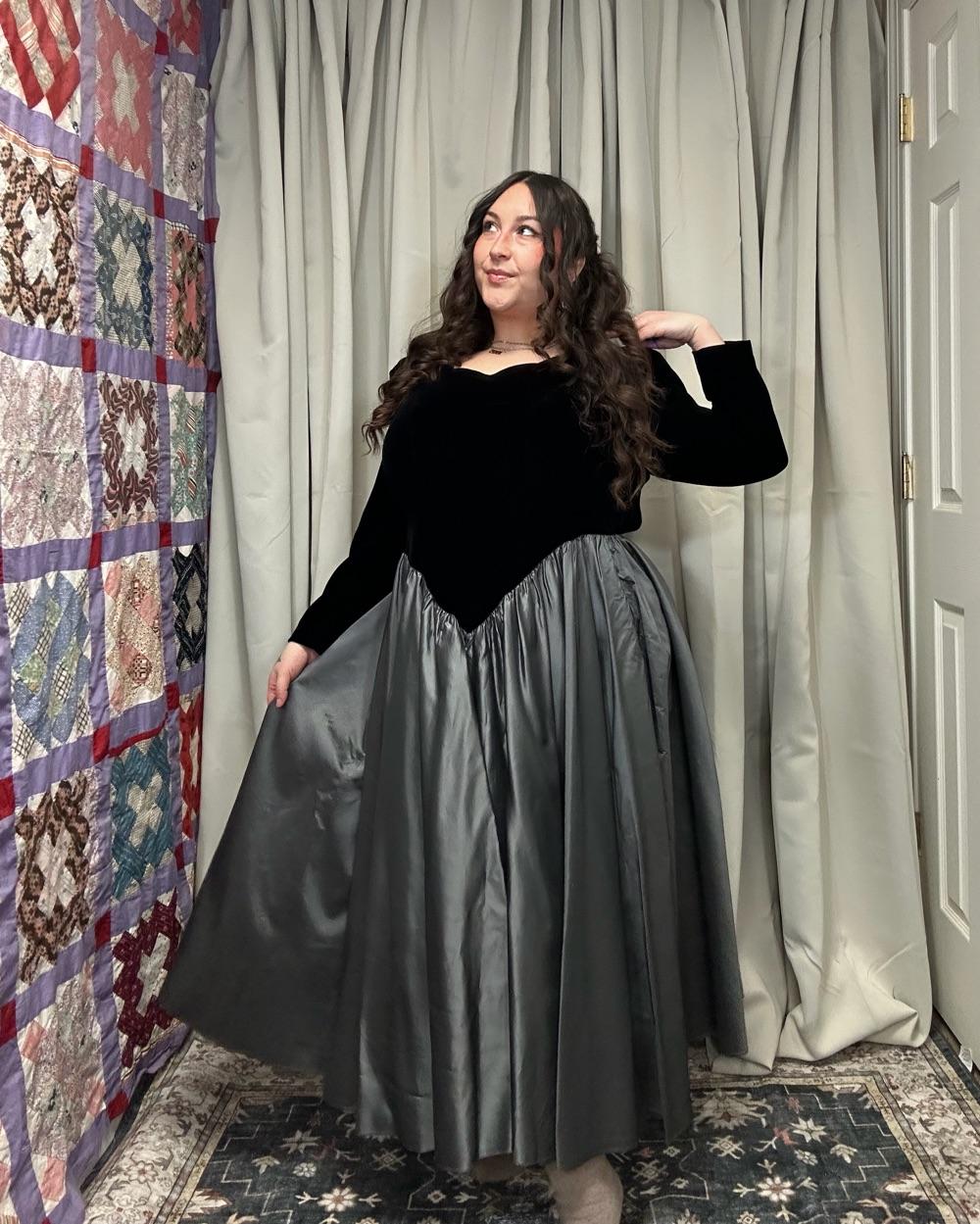 80s Dark Romantic Basque Waist Gown — photo 5 of 6