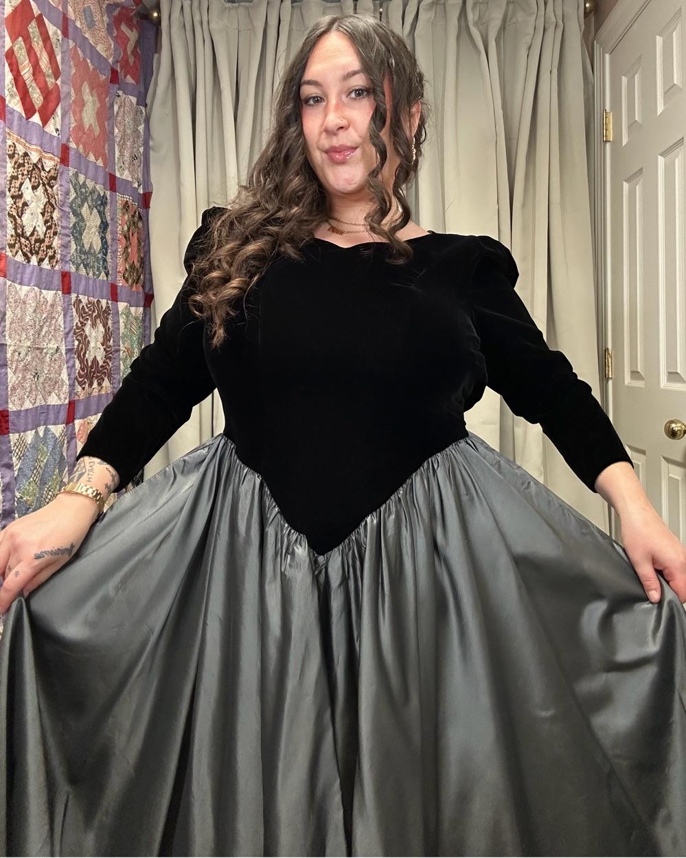 80s Dark Romantic Basque Waist Gown — photo 1 of 6
